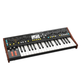 Behringer DeepMind 6