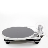 Rega Planar 10 - Matt white