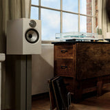 Bowers & Wilkins 606 S3 - White