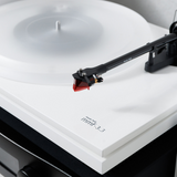 Play Vinyl (Music Hall MMF-3.3 2M-RED + Bowers 606 + H95) - White