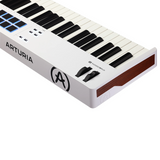Arturia KeyLab Essential 88 mk3 + Arturia Pigments - White